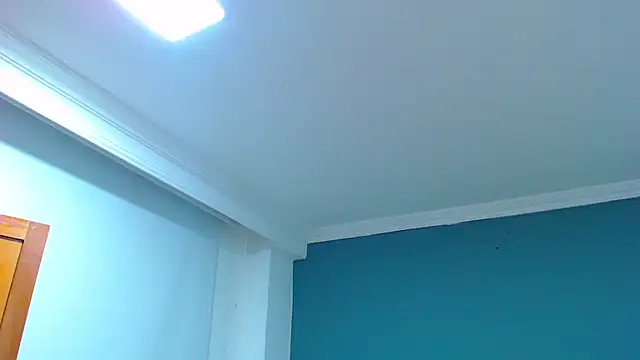 Snapshot of danna-_roouss chatting on 02.22.26 danna- roouss online show from 02.22.26