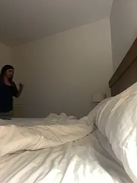 Novababy18 online show from 02.10.25