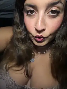 Novababy18 online show from 09.26.25