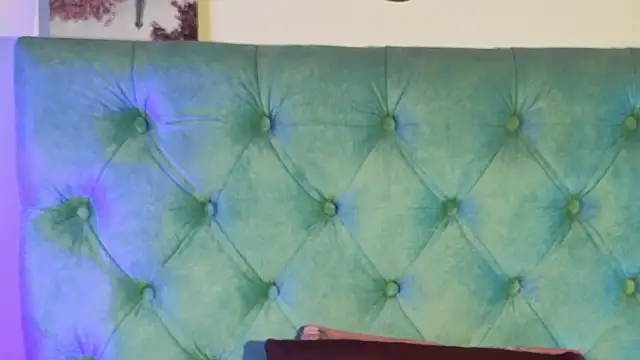 Paola Lyon  online show from 11.28.25