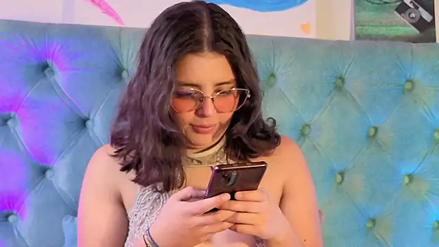 Paola Lyon  online show from 03.16.26