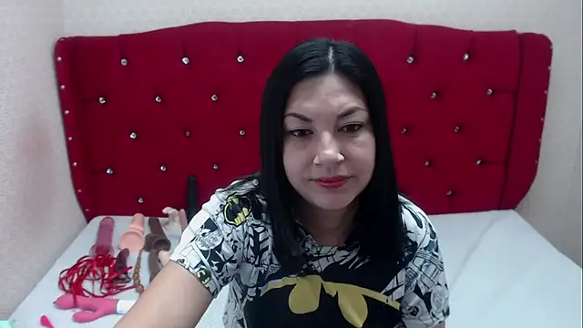 AdaFawxx online show from 09.19.25