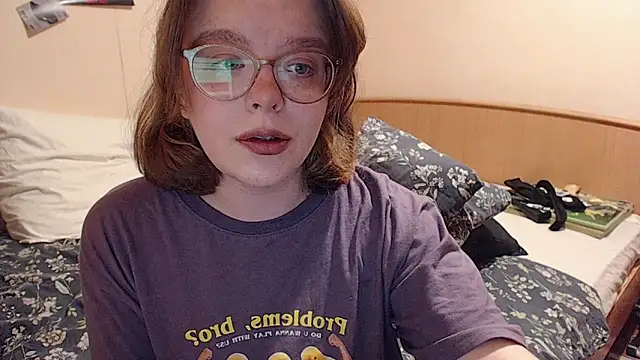 Snapshot of Chmiri_cb chatting on 09.21.25 Chmiri cb online show from 09.21.25