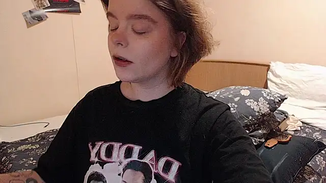 Snapshot of Chmiri_cb chatting on 11.09.25 Chmiri cb online show from 11.09.25