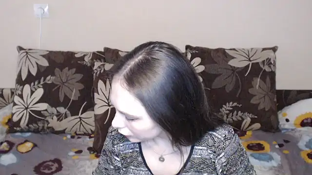 Nika Shiny online show from 04.22.26