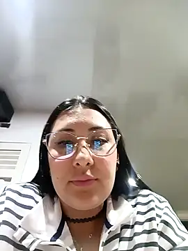 my-kitty online show from 02.12.25