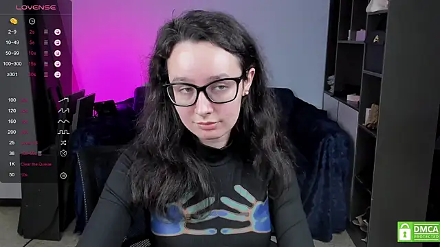 Agatta Smith online show from 03.18.26