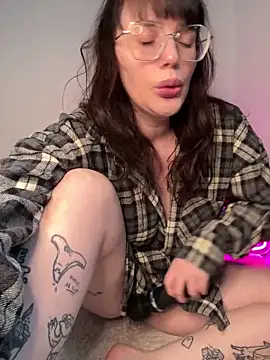 Mona-Peaches online show from 03.02.26