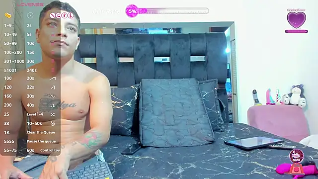 AnderAndMartina online show from 09.21.25