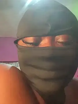 Snapshot of sweet1111 chatting on 12.04.24 sweet1111 online show from 12.04.24