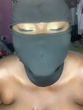 Snapshot of sweet1111 chatting on 12.22.24 sweet1111 online show from 12.22.24