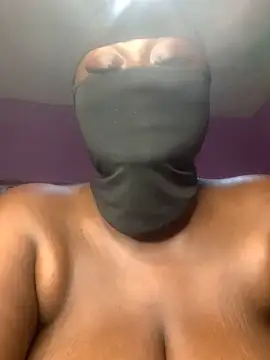 Snapshot of sweet1111 chatting on 01.03.25 sweet1111 online show from 01.03.25