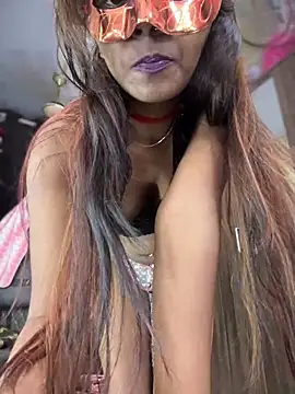 Snapshot of PARI_Hun chatting on 02.01.25 PARI Hun online show from 02.01.25