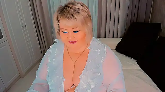 BIGTITSBBW online show from 12.24.24