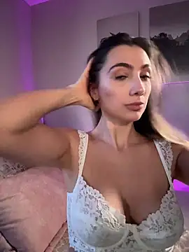 AnnaCastillo  online show from 11.07.25