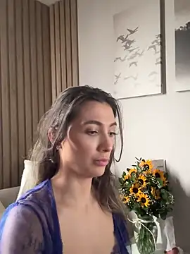 AnnaCastillo  online show from 11.27.25