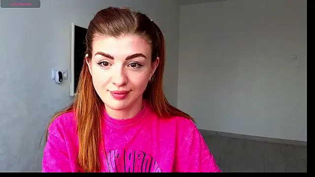 Snapshot of _comefeelme_ chatting on 03.11.25  comefeelme  online show from 03.11.25