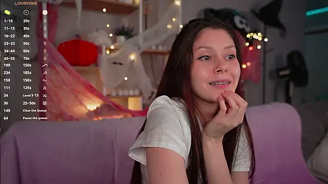 Snapshot of Melissa_shawty_ chatting on 10.31.25 Melissa shawty  online show from 10.31.25