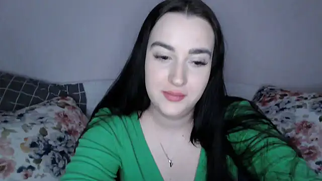 Snapshot of vitalina_freedom chatting on 12.19.24 vitalina freedom online show from 12.19.24