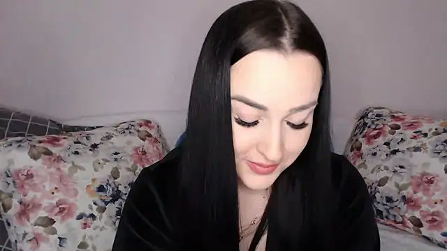 Snapshot of vitalina_freedom chatting on 12.24.24 vitalina freedom online show from 12.24.24