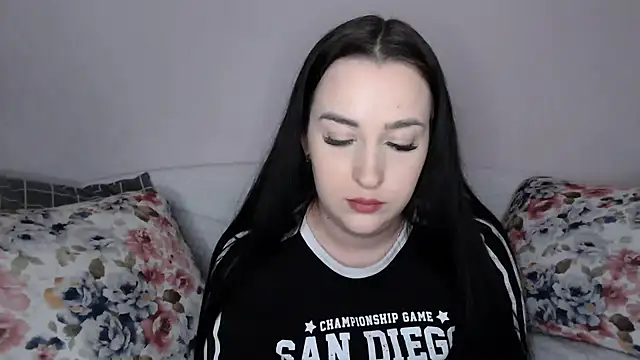 Snapshot of vitalina_freedom chatting on 12.27.24 vitalina freedom online show from 12.27.24