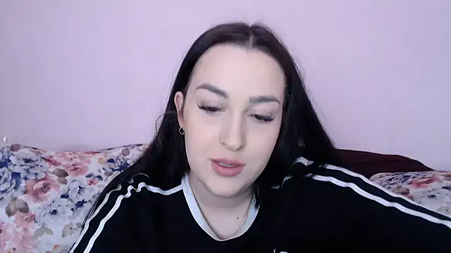 Snapshot of vitalina_freedom chatting on 01.07.25 vitalina freedom online show from 01.07.25