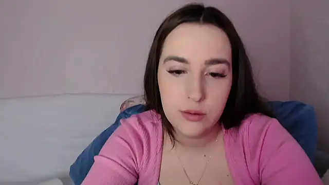 Snapshot of vitalina_freedom chatting on 03.12.25 vitalina freedom online show from 03.12.25