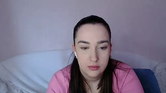 Snapshot of vitalina_freedom chatting on 03.20.25 vitalina freedom online show from 03.20.25