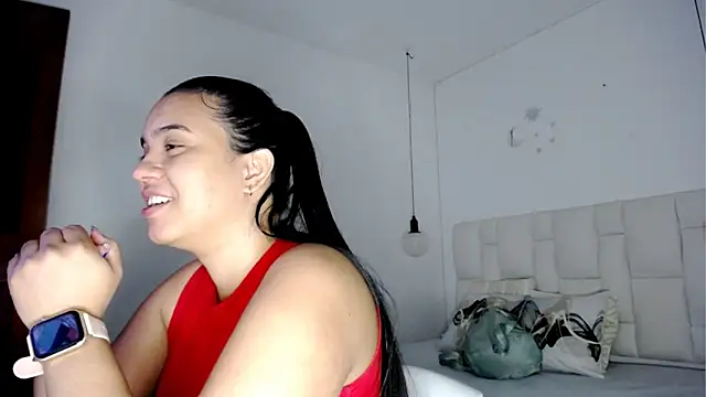 tiffany  pink online show from 10.08.25