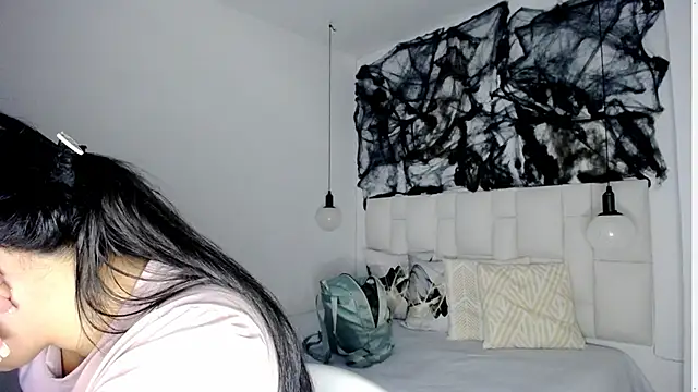 tiffany  pink online show from 10.12.25