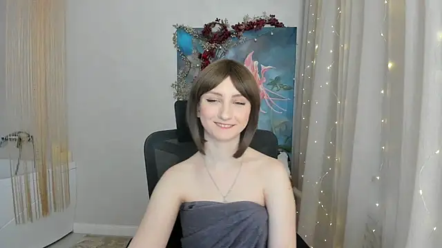Snapshot of TruthInWine chatting on 12.31.24 TruthInWine online show from 12.31.24