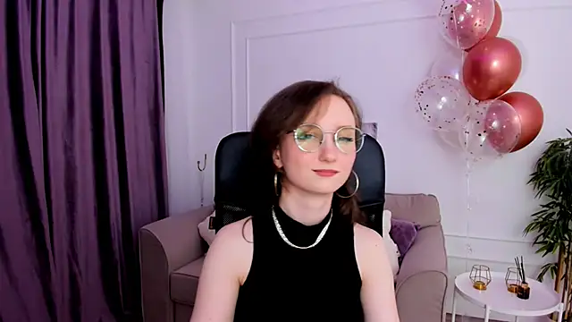 Snapshot of TruthInWine chatting on 03.23.25 TruthInWine online show from 03.23.25