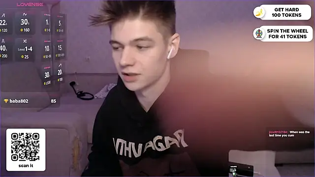 Snapshot of dantebigboi300 chatting on 01.09.25 dantebigboi300 online show from 01.09.25