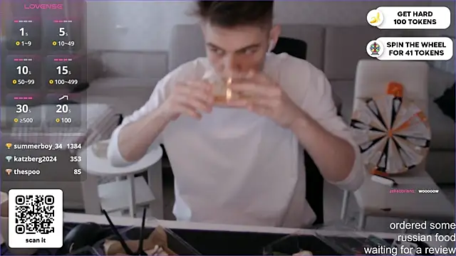 Snapshot of dantebigboi300 chatting on 01.19.25 dantebigboi300 online show from 01.19.25