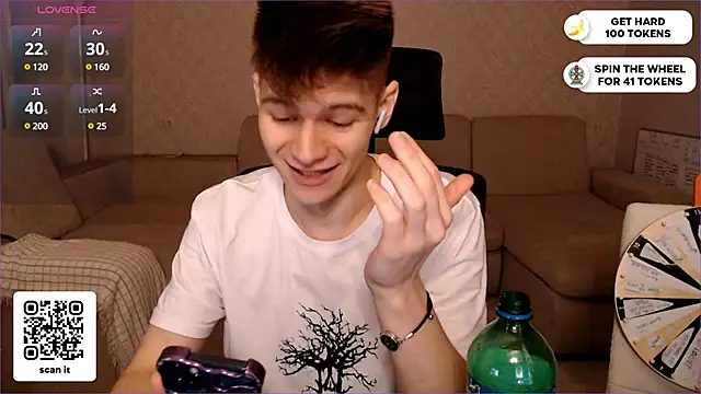 Snapshot of dantebigboi300 chatting on 01.23.25 dantebigboi300 online show from 01.23.25