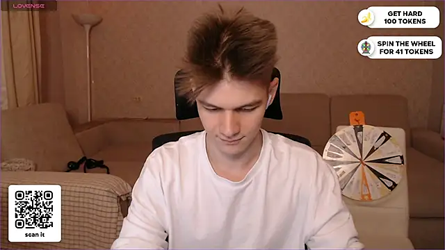 Snapshot of dantebigboi300 chatting on 01.25.25 dantebigboi300 online show from 01.25.25