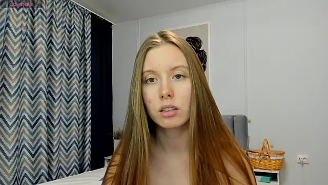 Snapshot of Peggy_Beauty chatting on 01.30.25 Peggy Beauty online show from 01.30.25