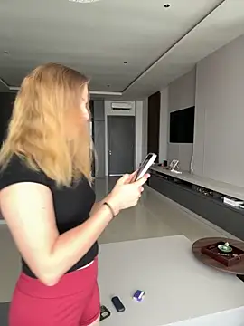 Nura n Sarah online show from 09.27.25