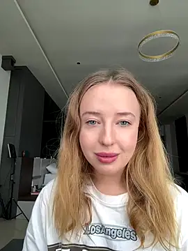 Nura n Sarah online show from 09.28.25