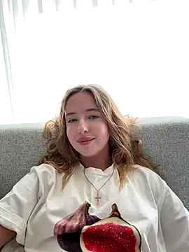 Nura n Sarah online show from 12.04.25