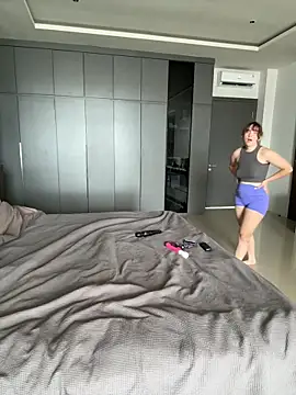 Nura n Sarah online show from 02.15.26