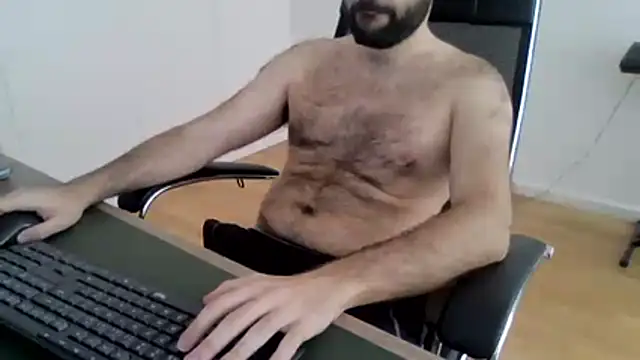 Snapshot of joaodias_97 chatting on 04.24.26 joaodias 97 online show from 04.24.26