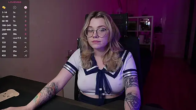 RemyCute online show from 12.15.24