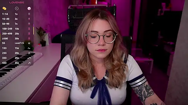 RemyCute online show from 09.12.25