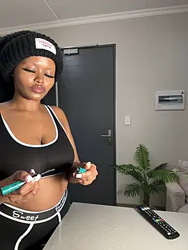 Neelo-Smith online show from 03.06.25