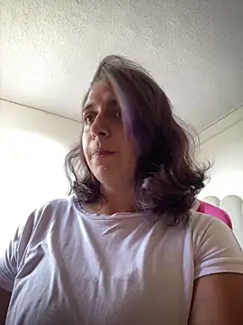 Alicia Ruiz online show from 06.18.26
