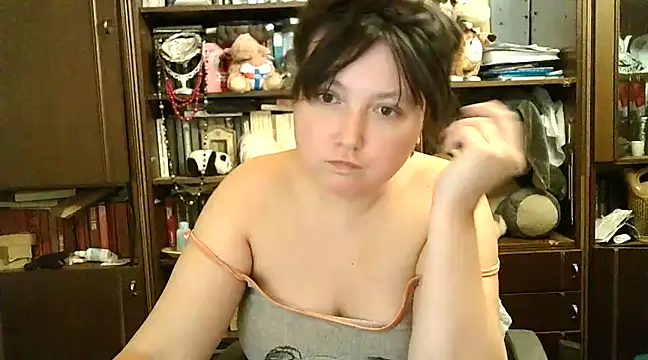 CarrieQPeach online show from 12.13.24