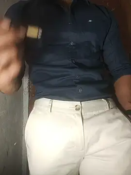 Snapshot of rounakhunk chatting on 10.16.25 rounakhunk online show from 10.16.25