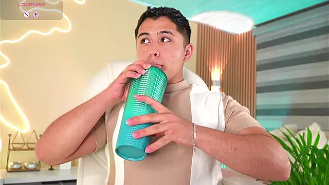 MatiasKorn online show from 11.08.25