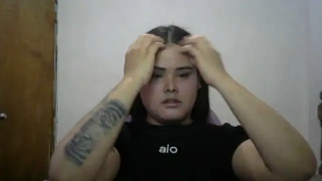 Snapshot of antonellasex1998 chatting on 10.28.25 antonellasex1998 online show from 10.28.25